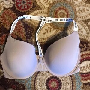 VICTORIA SECRET BRA . Size 36DD